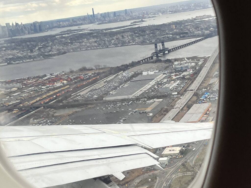 飛行機機内からニューヨークを撮影した写真